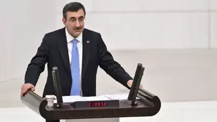 Cevdet Yılmaz: Kur risklerinde azalma söz konusu